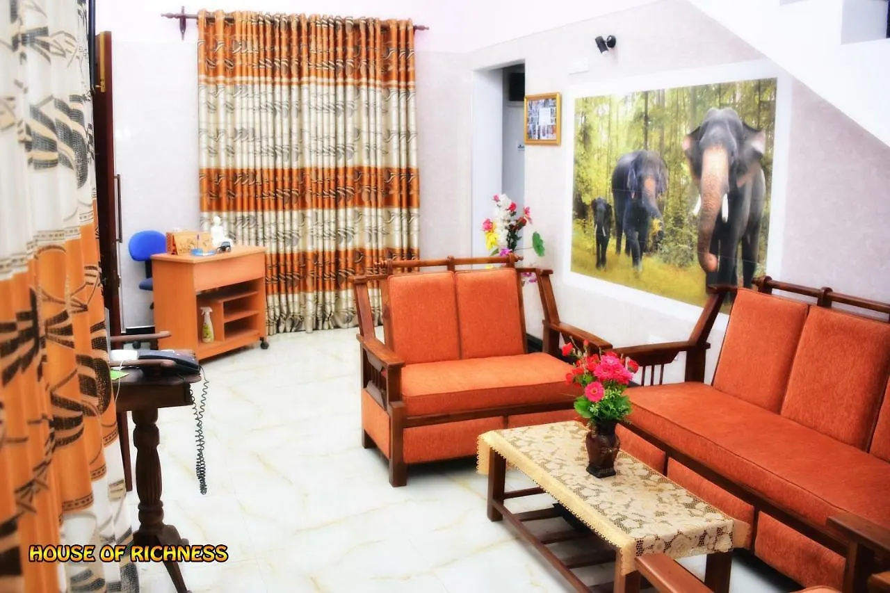 Hotel House Of Richness Negombo 0*,  Sri Lanka