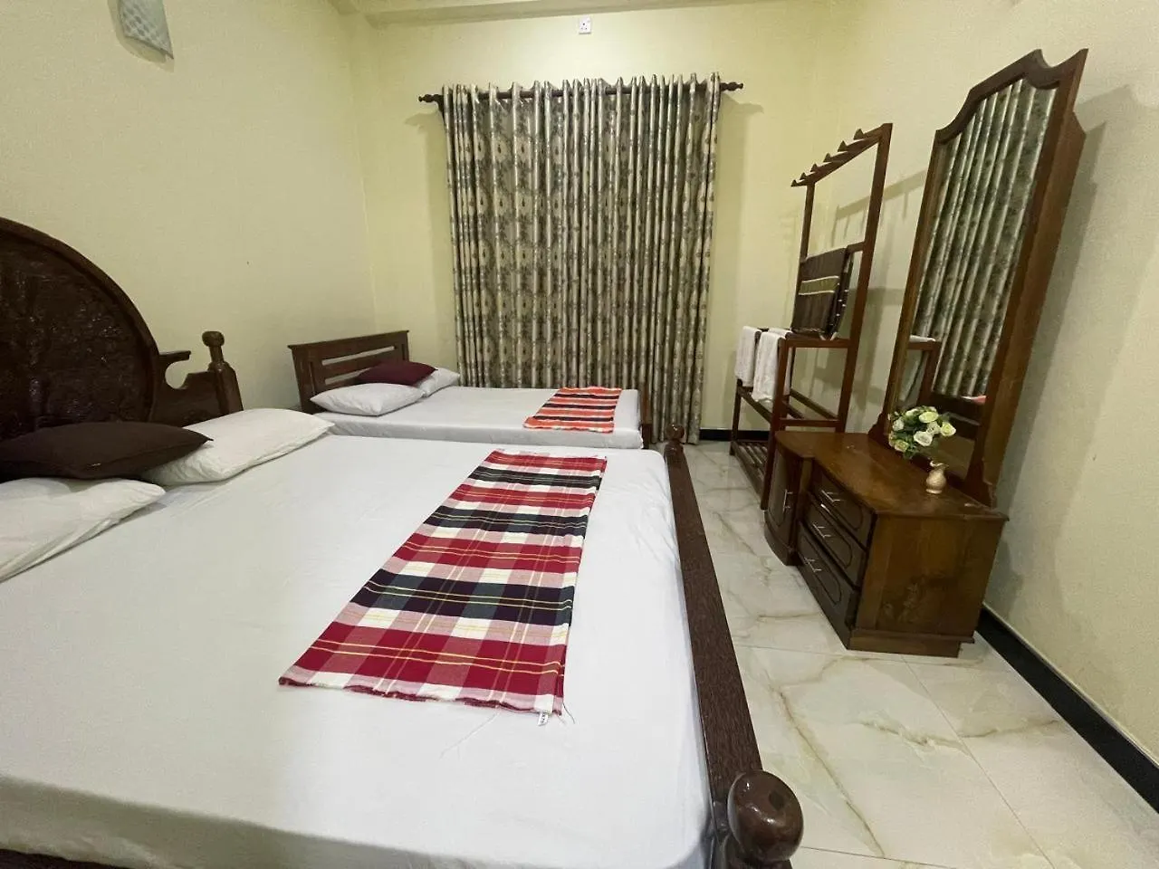Guest house House Of Richness Hotel Negombo
