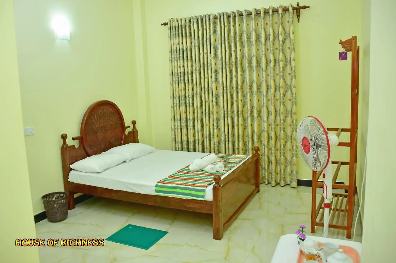 House Of Richness Hotel Negombo