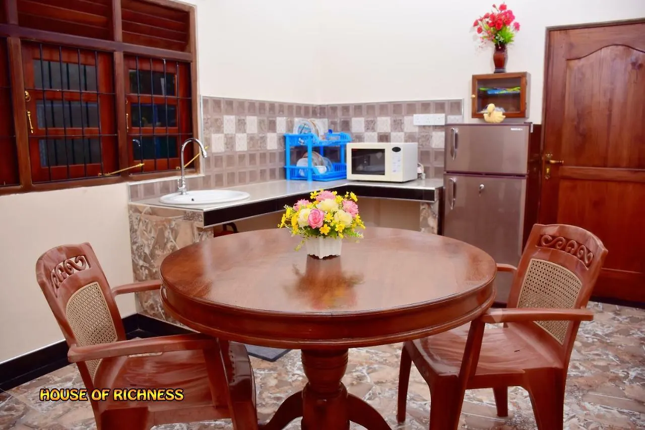 House Of Richness Hotel Negombo Guest house